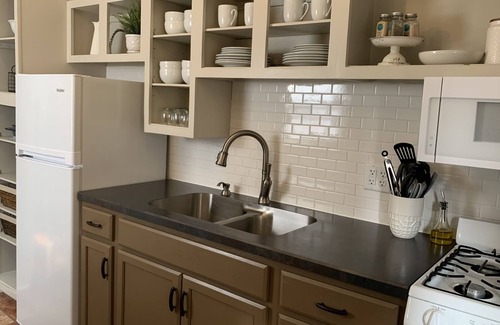 Reading Casa | Cozy Townhome In The Heart Of Reading City