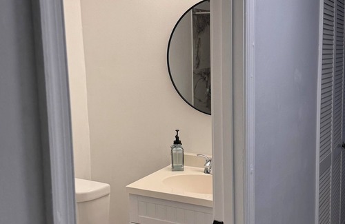 Montpelier Casa | Cozy townhome with WiFi and AC in lovely Laurel