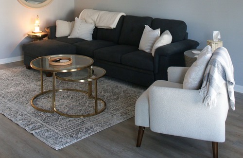 High Point Casa | Cozy Townhouse in High Point
