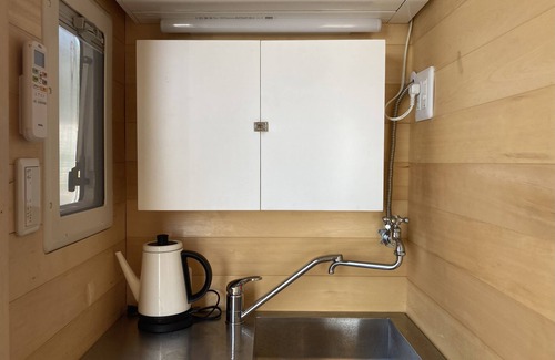 Miura Casa | Con vista al mar 良 い Acogedora casa rodante Descuento de lunes a viernes, descuento a largo plazo, Wi-Fi disponible パ ソ コ ン PC funciona mientras mira el mar 約 Aproximadamente 90 minutos a Tokio