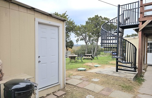 Killeen Cabina | Cozy Treehouse By Reese Creek