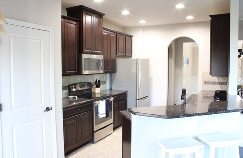 Murfreesboro Casa | COZY Tropical Oasis with Saltwater Summer Pool Sleeps 8