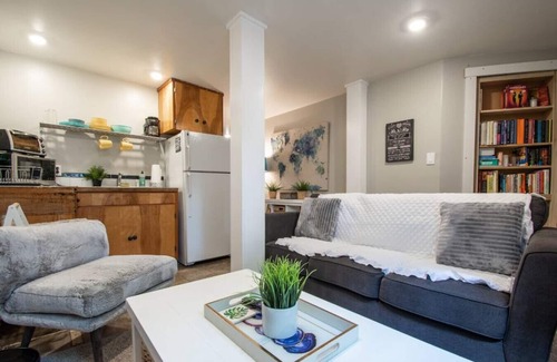 Fremont Apartamento | Cozy Two-Bedroom Basement Unit in the Heart of Fremont, Seattle