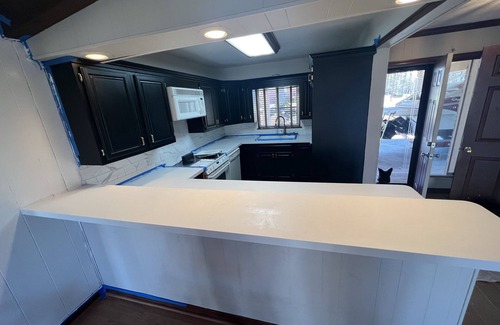 Grove Casa | Cozy two bedroom tucked in a quiet luxury neighborhood. Near water!