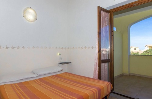 Pirotto Li Frati Apartamento | Acogedora casa de campo de dos plantas para 4 personas a 600 m a pie del mar.