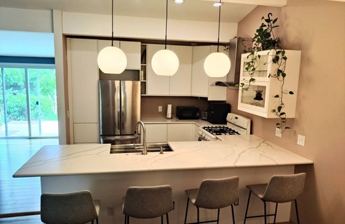 Ann Arbor Casa | Cozy updated 3 Bedroom house in Ann Arbor, 1.5mi to downtown and the big house!