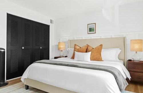 Royal Oak Apartamento | Cozy Upper Flat King Bed in Central Location