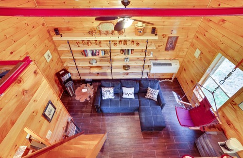 Williamstown Apartamento | Cozy Upstate New York Getaway w/ Fire Pit!