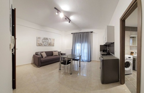 Trikala Apartamento | Cozy urban apartment 50 sqm stylish apartment in the center of Trikala w/parking
