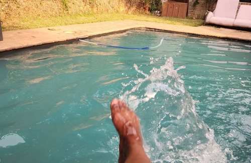Muckleneuk Casa | Cozy Urban Oasis in Hatfield with 24/7 Security & Modern Comfort and privacy.