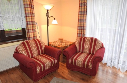 Kernhof Apartamento | Cozy vacation apartment with large balcony (pets allowed)