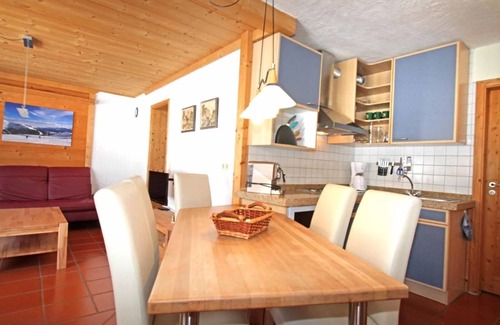 Konigsleiten Apartamento | Cozy vacation apartment for 5 people, close to the elevator with a quiet south-facing terrace