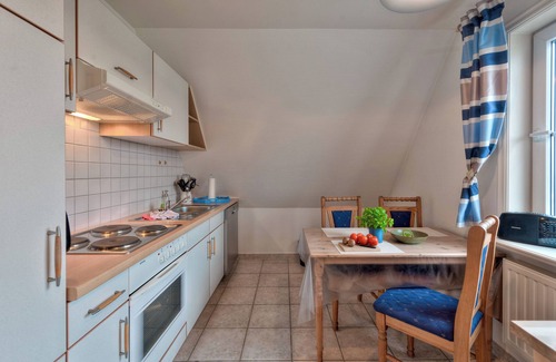 Dagebuell Apartamento | Cozy vacation apartment Godewind directly on the dike