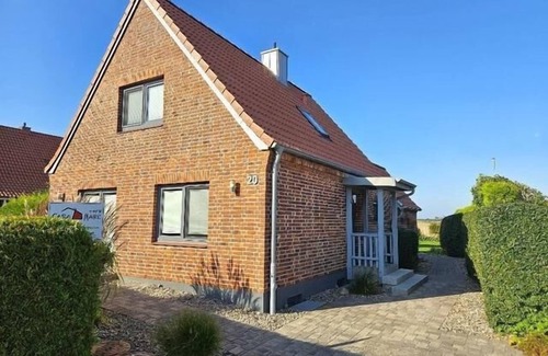 Wulfen Casa | Cozy vacation home CASA-MARE on Fehmarn with beach proximity and garden view