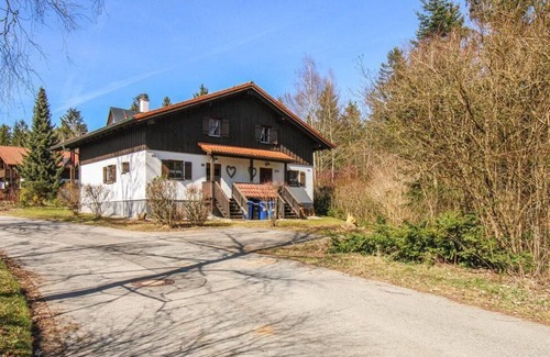 Kattersdorf Apartamento | Cozy vacation home (94 sqm) with free WiFi and balcony