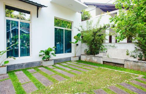Anuradhapura Cama Y Desayuno | Cozy Vacation Home