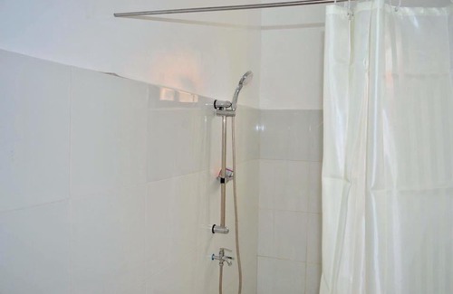 Buenavista Cama Y Desayuno | Cozy Vacation House in Guimaras