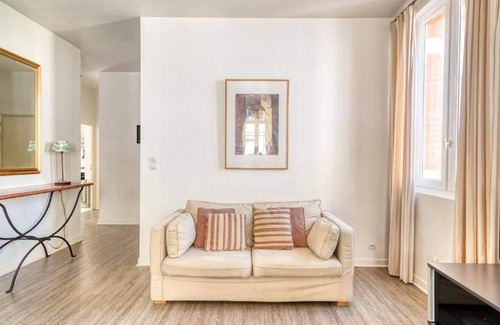 Saint - Aubin - Dupuy Apartamento | Centro de Toulouse Magnífico Apartamento, Estacionamiento