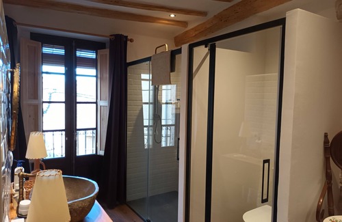 La Pobla de Cervoles Casa | Cozy village house, ideal to disconnect.