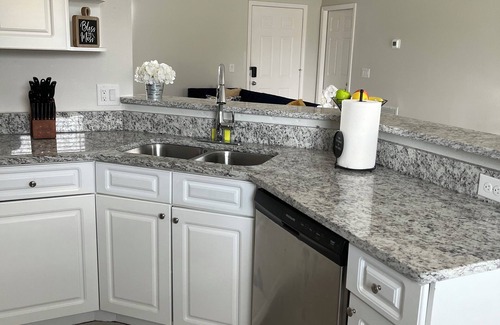 Deltona Lakes Villa | Cozy Villa near Daytona Beach Pet- friendly