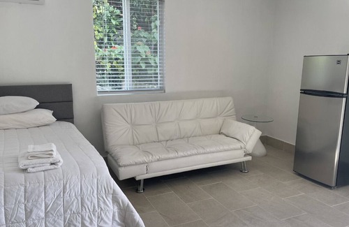 Ludlam Villa | Cozy Villa