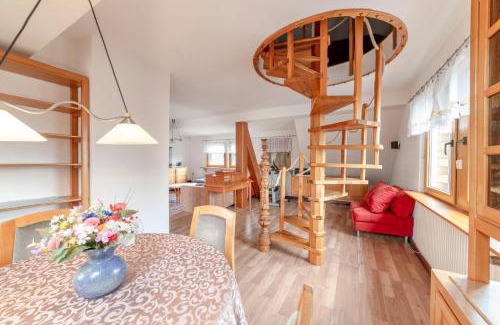 Eller Apartamento | Cozy villa with garden, balcony and parking area in Düsseldorf