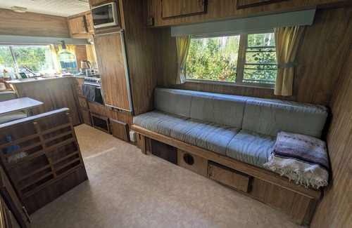 Fort St. James Casa | Cozy Vintage Camper Fort St James