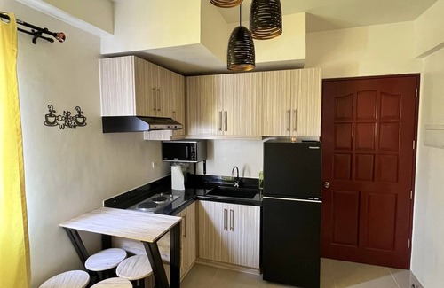Talisay Casa | Cozy walk up 1BR condo in cebu w/pool
