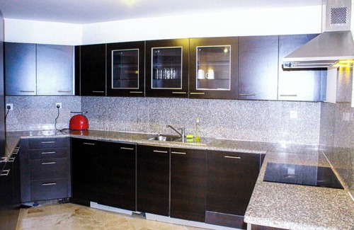 As Sifah Apartamento | Cozy Waterfront Home