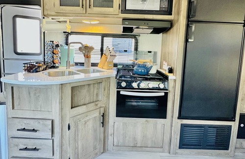 Key Largo Alquiler De RV | Cozy Waterfront Retreat w/ Private Boat Dock + Tiki