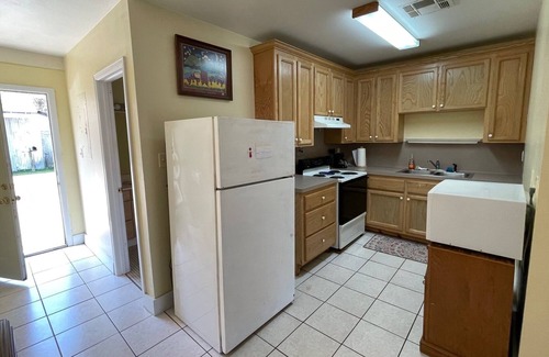 Pierre Part Apartamento | Cozy waterfront studio apartment with a covered deck on Bayou Pierre Part.