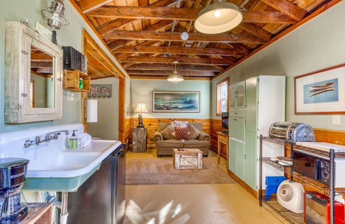 Florence Apartamento | cabaña acogedora y bien decorada con cerca de acceso a la playa y perros!