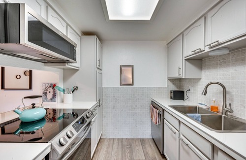 North Westminster Condominio | Cozy Westminster Condo: 14 Mi to Downtown Denver!