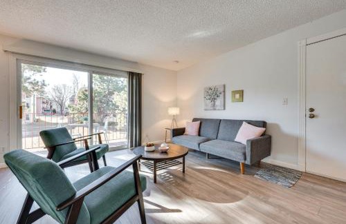 North Westminster Apartamento | Cozy Westminster Condo 14 Mi to Downtown Denver!