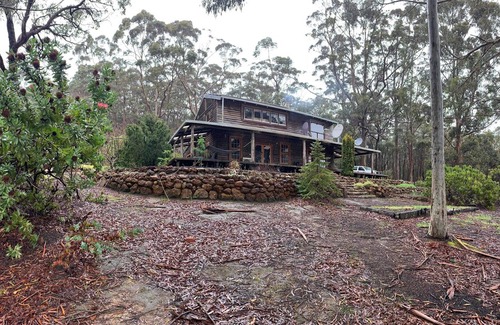 Kordabup Casa | Cozy wooden cottage w/firepit. Beautiful location filled with winerys