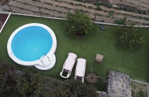 Guimar Casa | Acogedora Casa de Madera con piscina