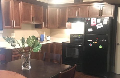 Upper Lonsdale Casa | Acogedor en el norte de Vancouver