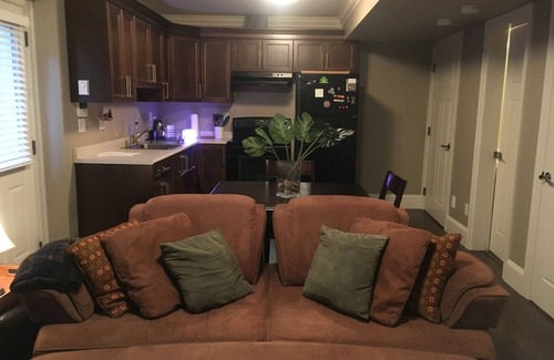 Upper Lonsdale Casa | Acogedor en el norte de Vancouver