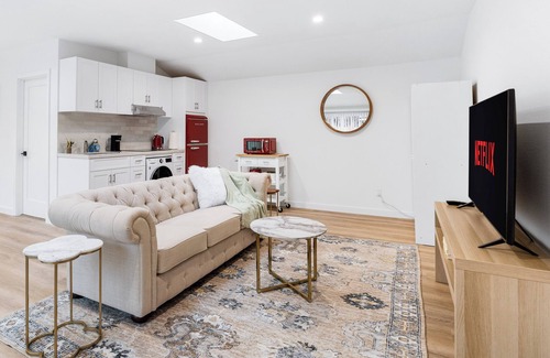 Thousand Oaks Casa | Cozy, Zen Mountain Side Oasis