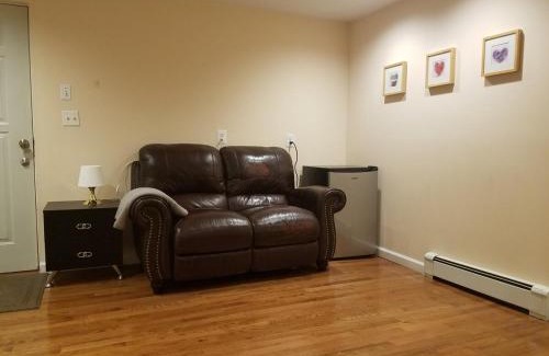 Jericho Apartamento | Cozy1B1B W Private Entrance