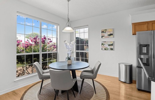 Carrollton Casa | Cozy4B2.5B｜Lush Backyard for leisure｜Fully furnished｜Garage access #42456
