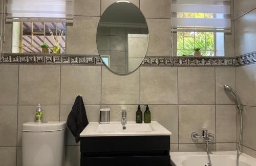 Eldoraigne Apartamento | CozyatCaley - Private Apartment