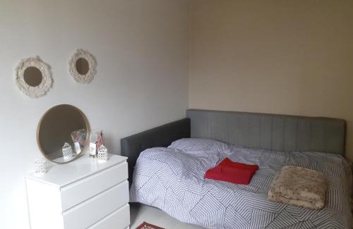 Tours Apartamento | CozyHome with balcony in Tours