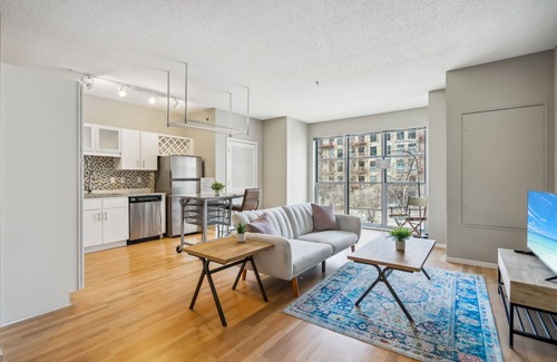 Mill District Apartamento | CozySuites at Mill District