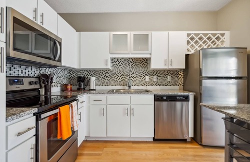 Mill District Apartamento | CozySuites at Mill District