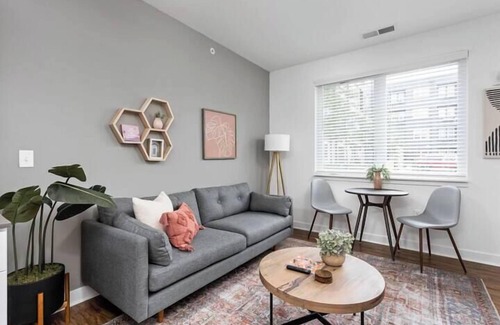 Fountain Square Apartamento | CozySuites Boutique 1BR Downtown Indy