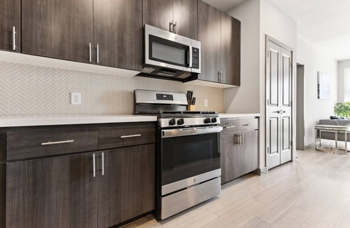 Roosevelt Apartamento | Cozysuites PHX RORO Gym, Pool, Pets, Parking! #17