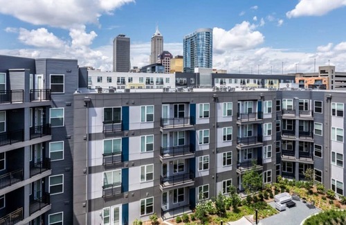 Cole-Noble District Apartamento | Cozysuites Spacious 1BR Near Whole Foods