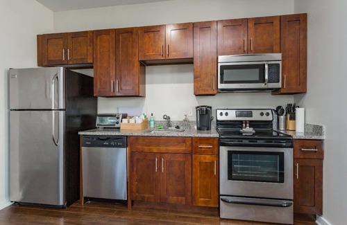 Music Row Apartamento | Cozysuites TWO Music Row Condos w Parking