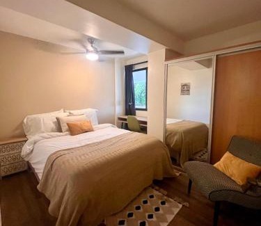 Santa Ana Apartamento | CR MARIPOSA RENTALS Santa Ana Centro 2BR with Terrace Walk Everywhere